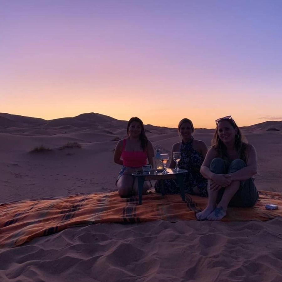 Erg Chebbi Camel Trek Camp 호텔 메르주가 외부 사진